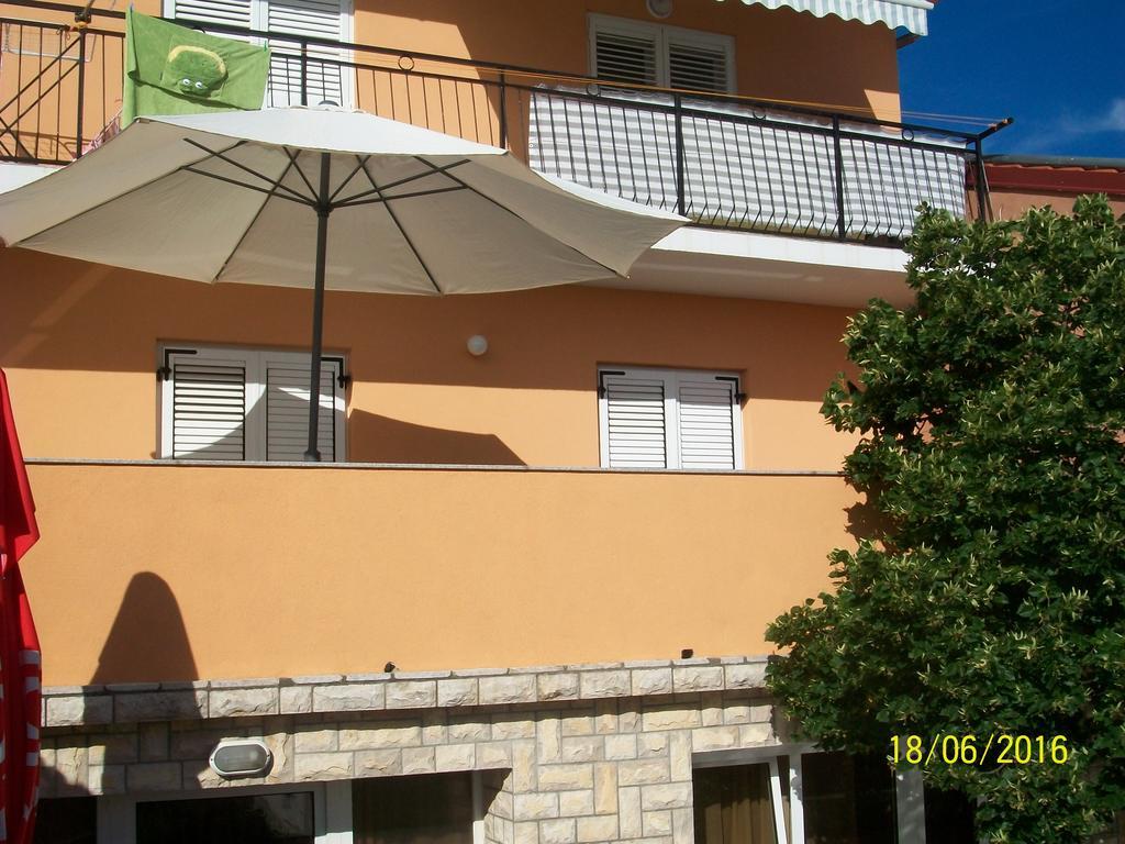 Apartment Boris Senj  Extérieur photo